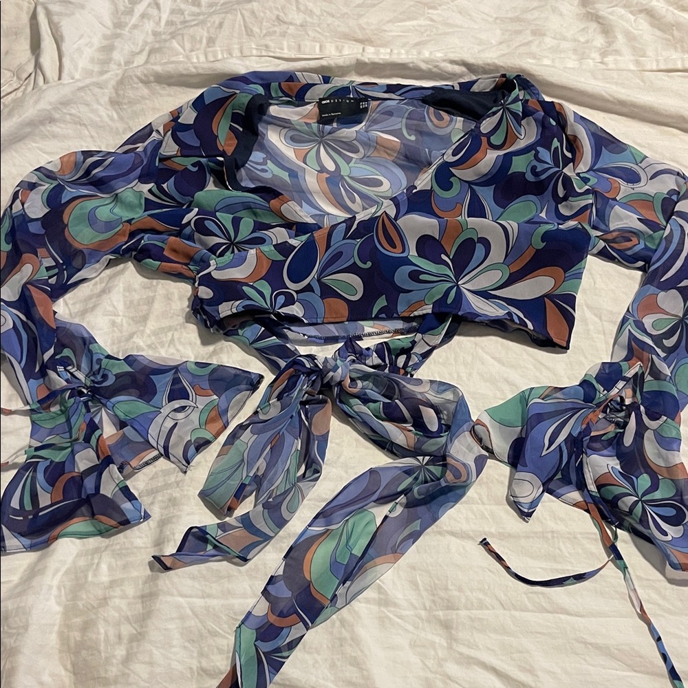 ASOS Groovy Patterned Set - Picture 4 of 13